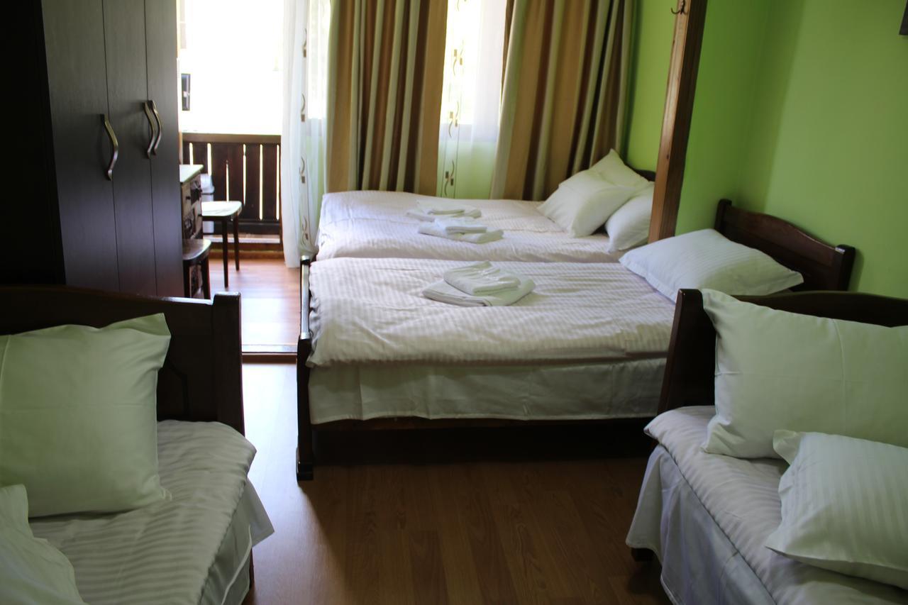 Salome Guest House เมสเตีย ภายนอก รูปภาพ