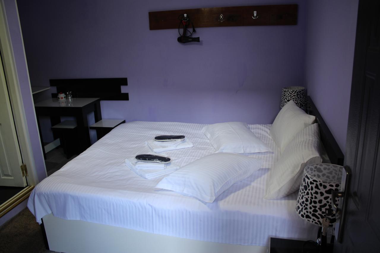 Salome Guest House เมสเตีย ภายนอก รูปภาพ
