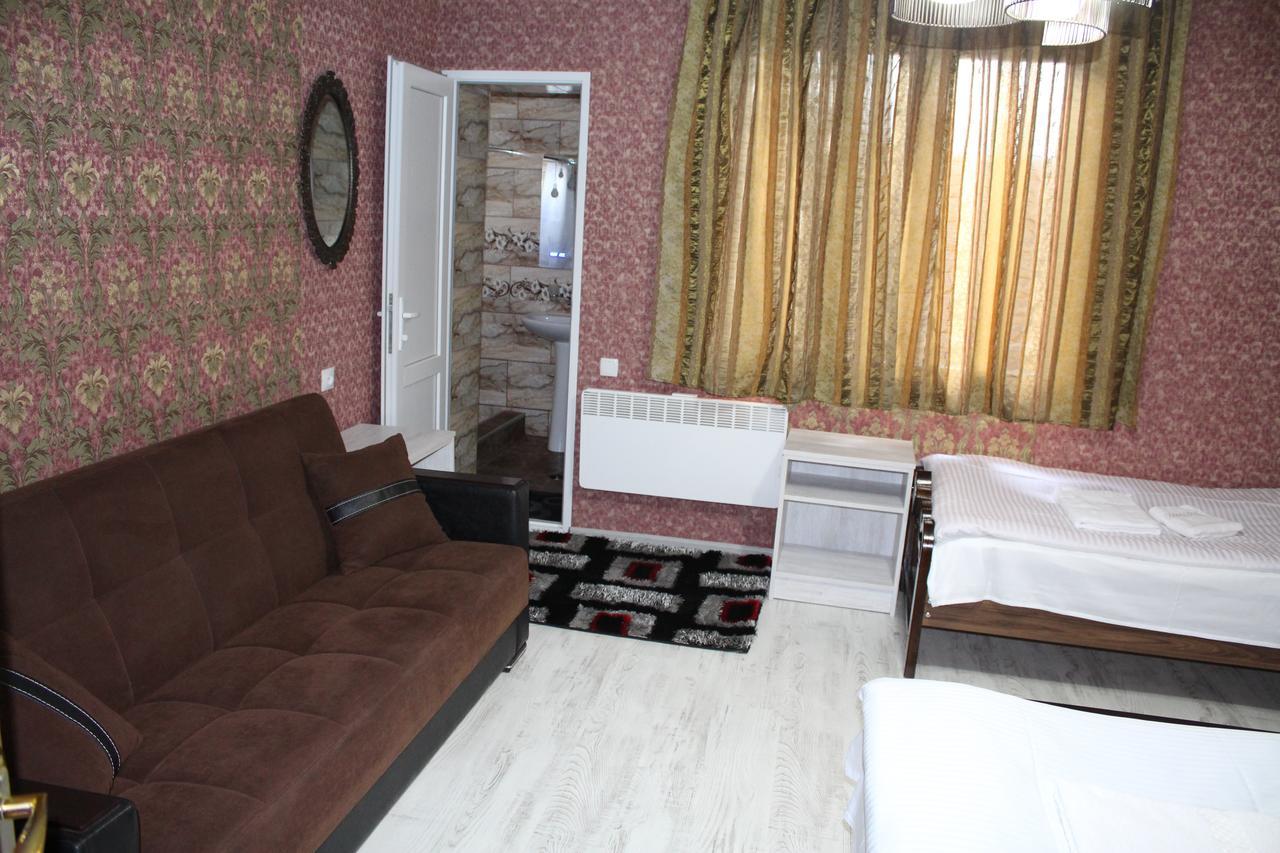Salome Guest House เมสเตีย ภายนอก รูปภาพ