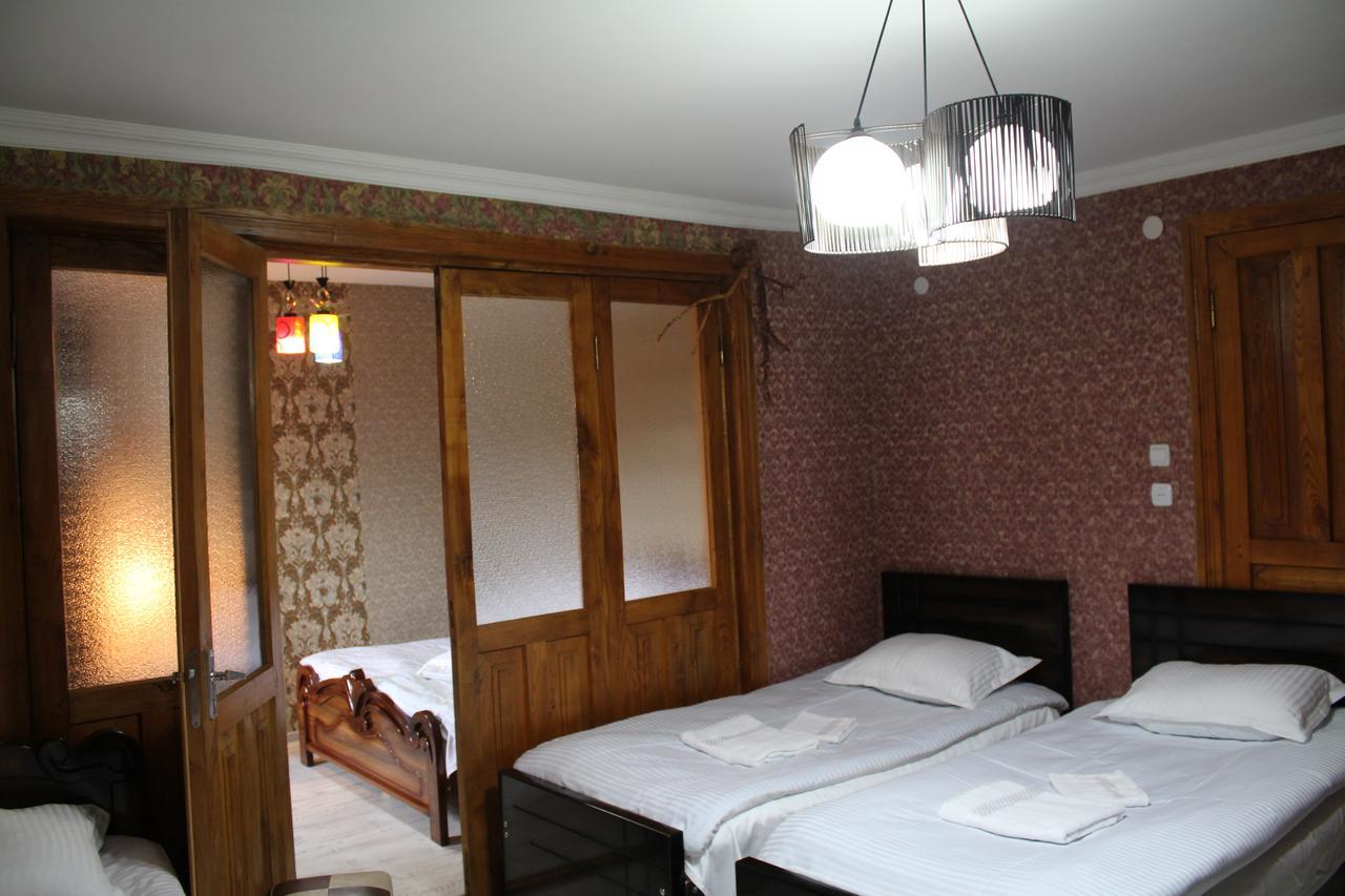 Salome Guest House เมสเตีย ภายนอก รูปภาพ