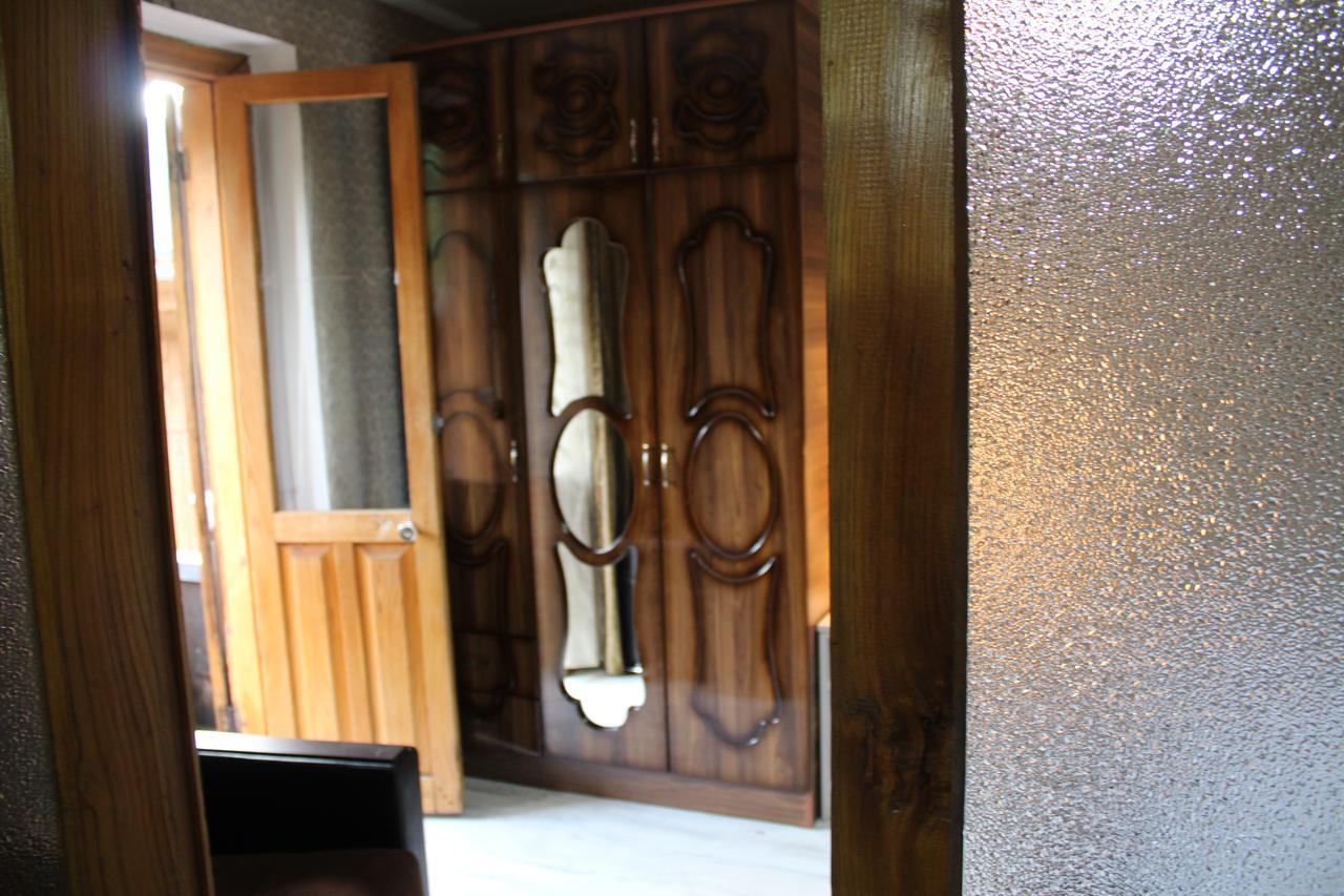 Salome Guest House เมสเตีย ภายนอก รูปภาพ