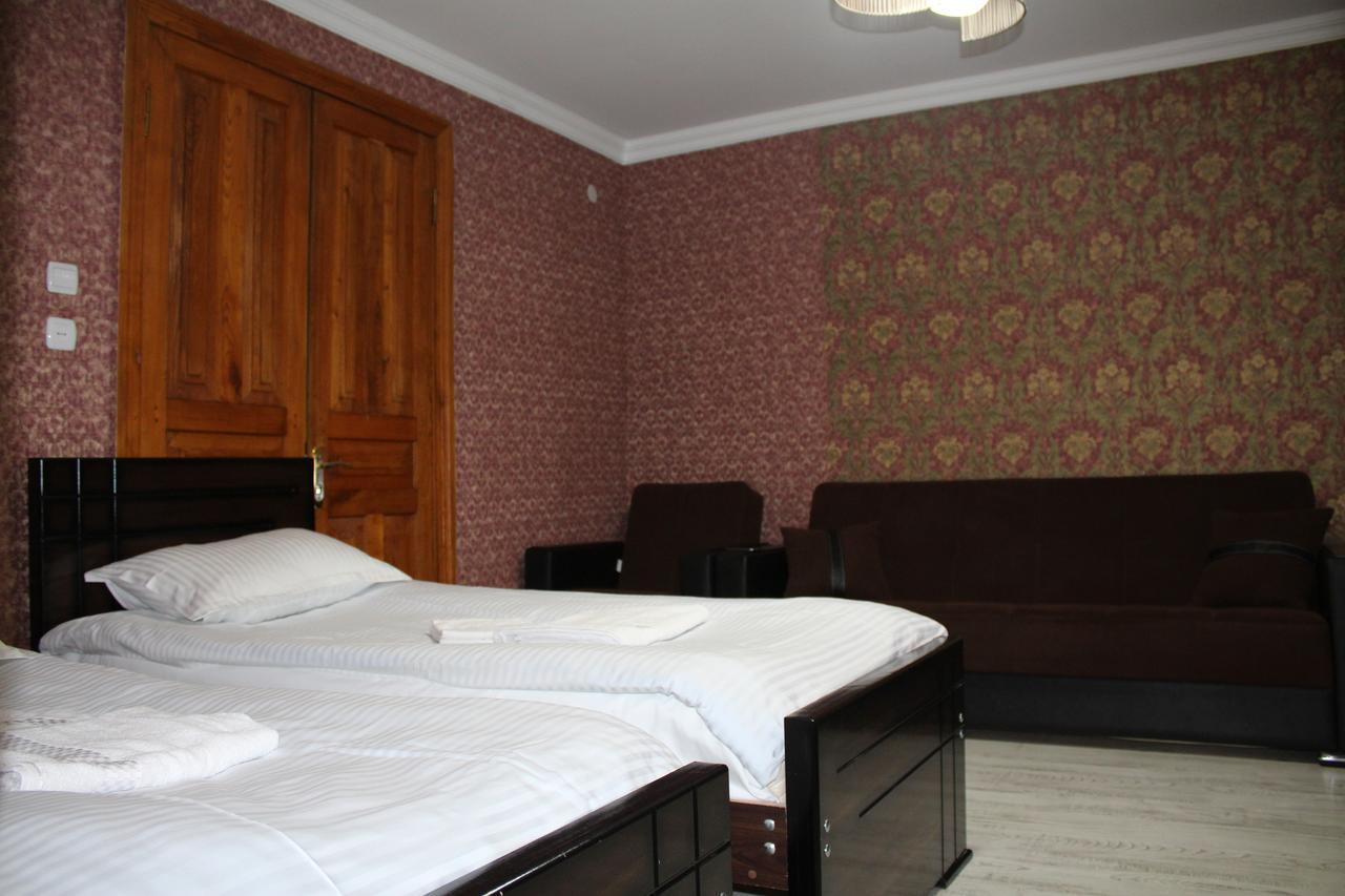 Salome Guest House เมสเตีย ภายนอก รูปภาพ
