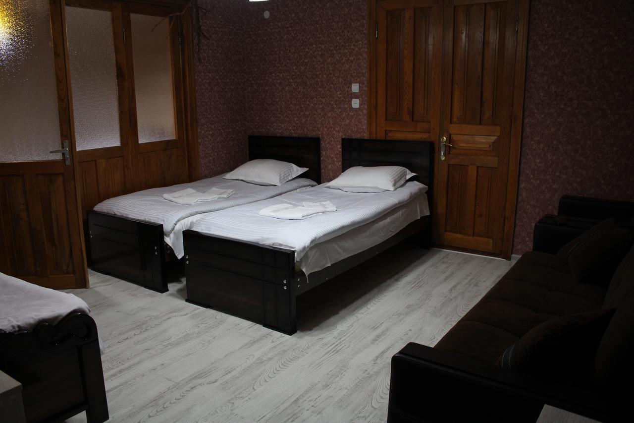 Salome Guest House เมสเตีย ภายนอก รูปภาพ