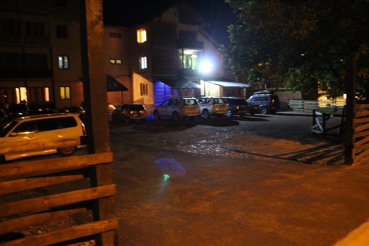 Salome Guest House เมสเตีย ภายนอก รูปภาพ